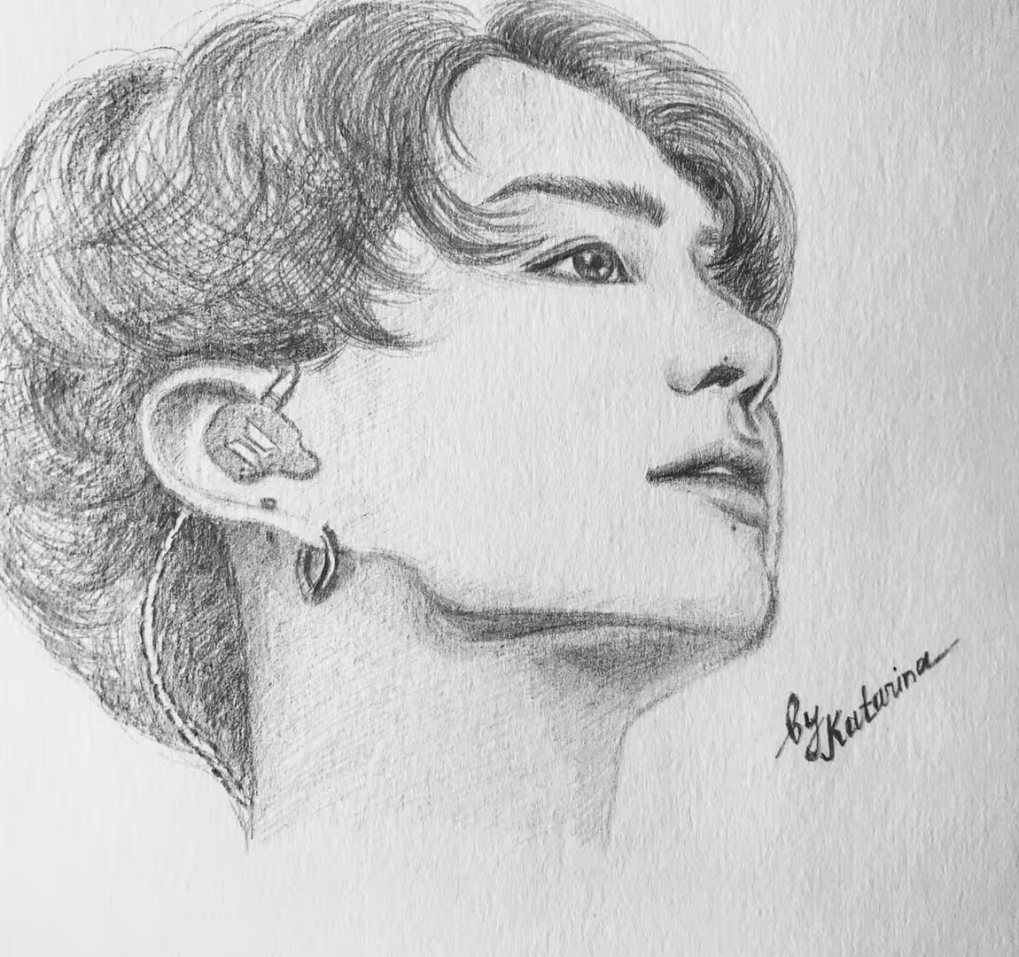 Jungkook портрет в профиль.jpg