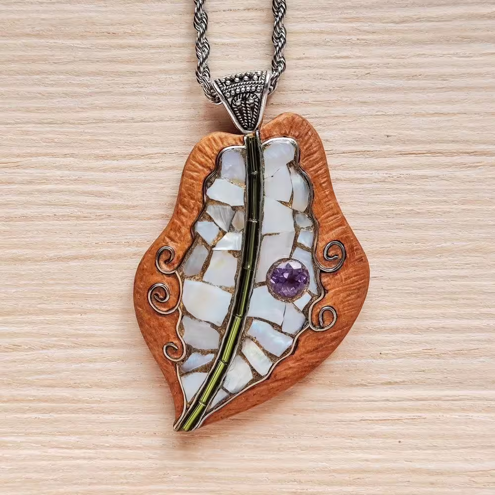 pendant 211.jpg