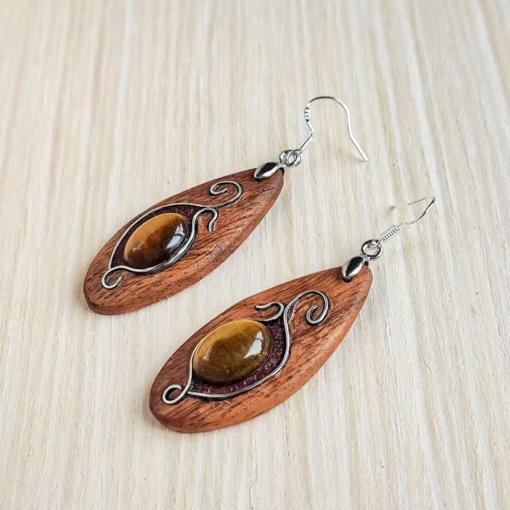 earrings 47a.jpg