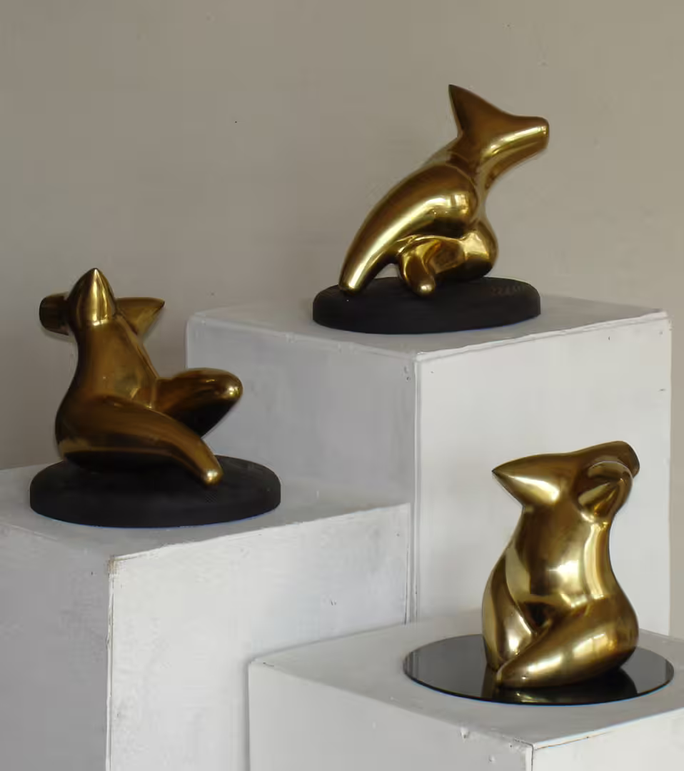 Minerals of a  beach.- triptych. bronze, moulding.1999.копия.jpg