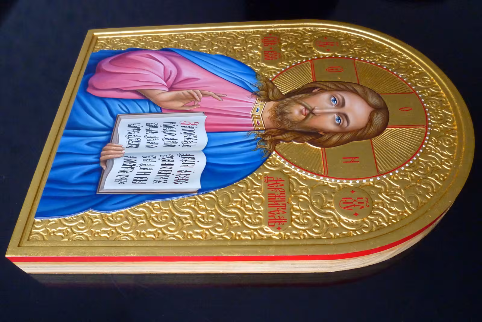 JESUS CHRIST PANTOCRATOR icon painting Tatiana Sereda.JPG