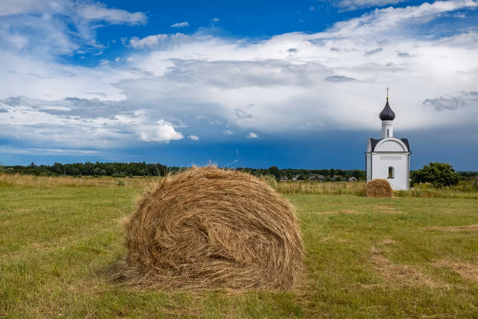 УТРО В ИЗБОРСКЕ